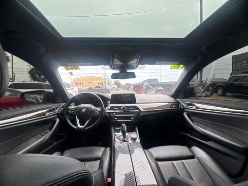 Used 2019 BMW 530i w/ Convenience Package image 20