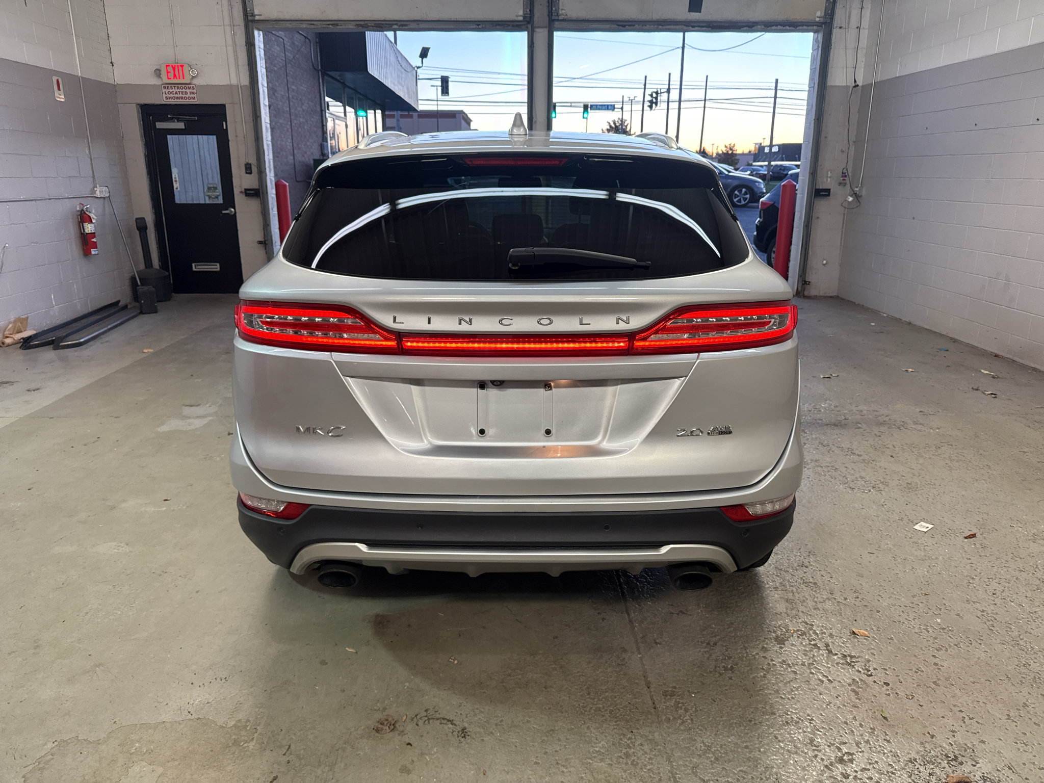 Used 2015 Lincoln MKC AWD w/ Equipment Group 101A Select image 7