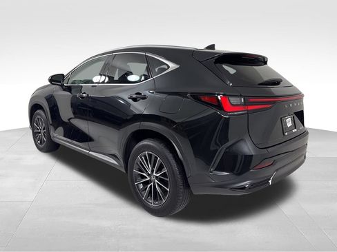 Used 2024 Lexus NX 250 FWD image 3