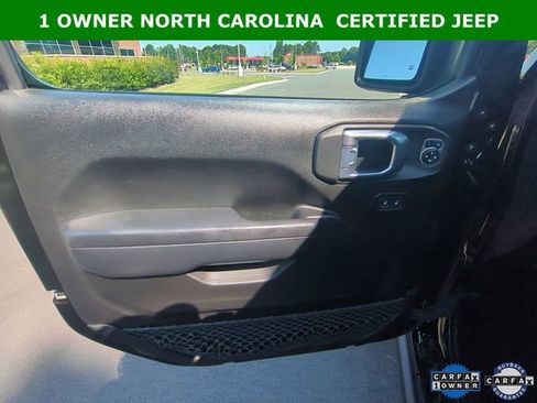 Certified 2023 Jeep Wrangler Unlimited Rubicon w/ Cold Weather Group AWD/4WD image 30