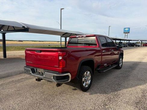 Used 2020 Chevrolet Silverado 2500 LTZ w/ LTZ Premium Package AWD/4WD image 5