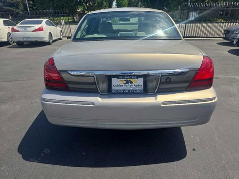 Used 2010 Mercury Grand Marquis LS RWD image 7