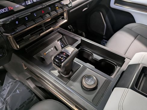 Used 2024 GMC Hummer EV 3X w/ Extreme Off-Road Package image 14