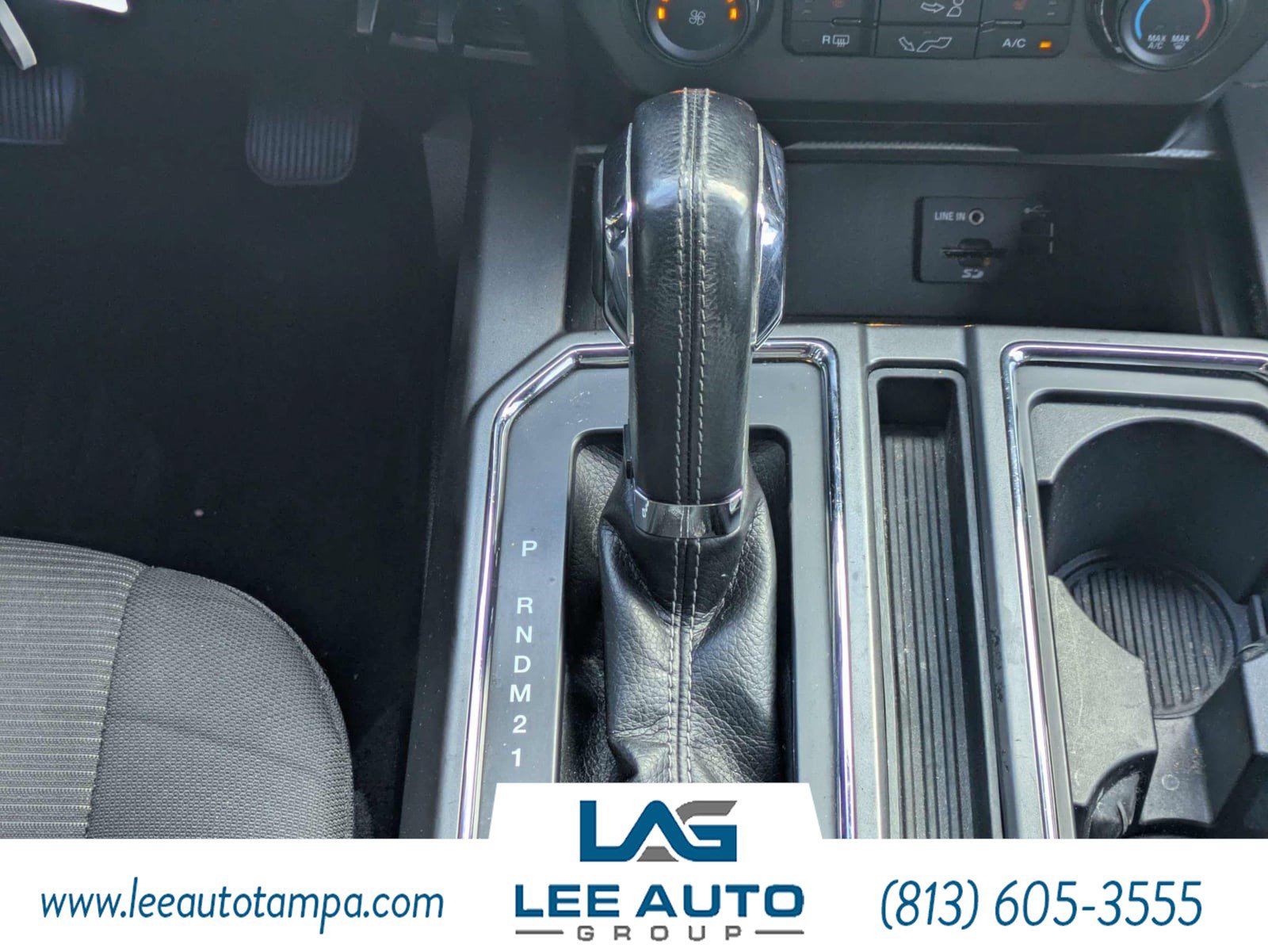 Used 2015 Ford F150 XLT w/ Equipment Group 302A Luxury AWD/4WD image 18