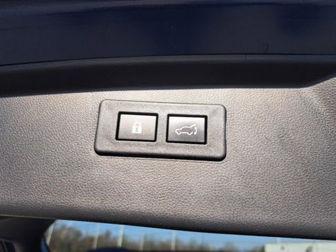 Used 2022 Subaru Outback Limited w/ Popular Package #2 image 13