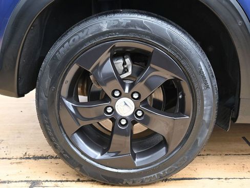 Used 2016 Honda HR-V EX image 17