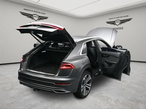 Used 2019 Audi Q8 Prestige w/ Luxury Package AWD/4WD image 28