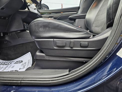 Used 2020 Mitsubishi Outlander LE image 30