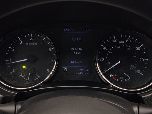 Used 2020 Nissan Rogue Sport S FWD image 23