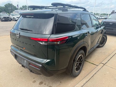 Used 2024 Nissan Pathfinder Rock Creek AWD/4WD image 6