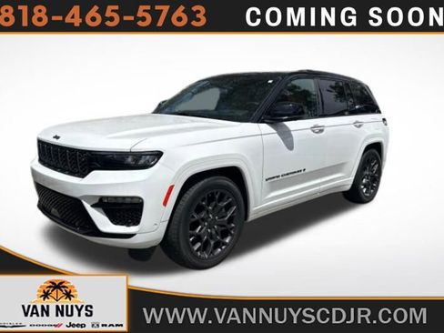 Used 2025 Jeep Grand Cherokee Summit w/ Adv Protech Group IV image 1