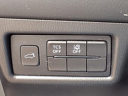 Used 2019 MAZDA CX-5 Touring image 12