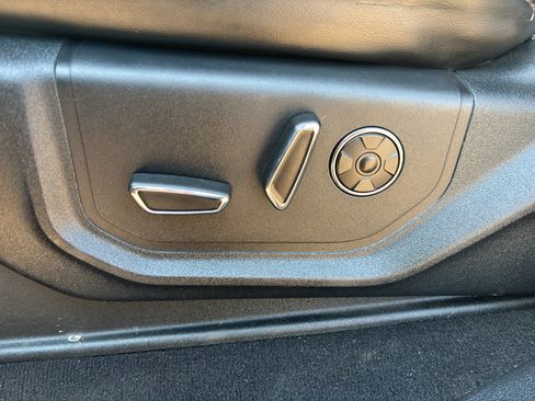 Used 2020 Ford F250 Platinum w/ FX4 Off-Road Package image 23