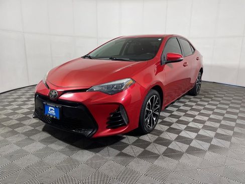Used 2018 Toyota Corolla SE w/ Carpet Mat Package (TMS) image 4