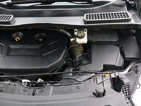 Used 2017 Ford Escape SE AWD/4WD image 40