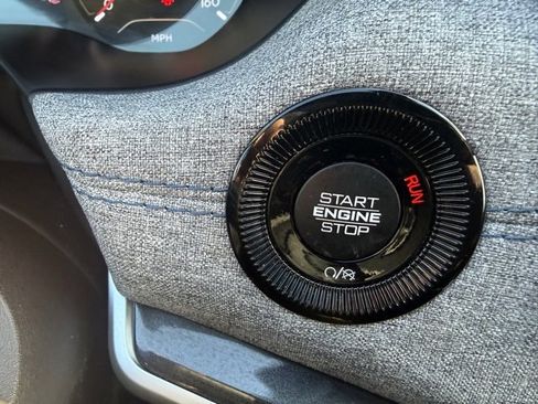 Certified 2024 Jeep Compass Sport image 20