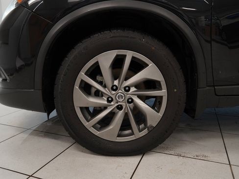 Used 2016 Nissan Rogue SL w/ SL Premium Package image 17