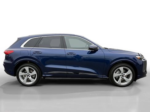 New 2025 Audi Q5 Prestige image 6
