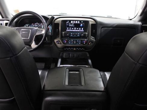Used 2018 GMC Sierra 1500 Denali w/ Denali Ultimate Package image 29