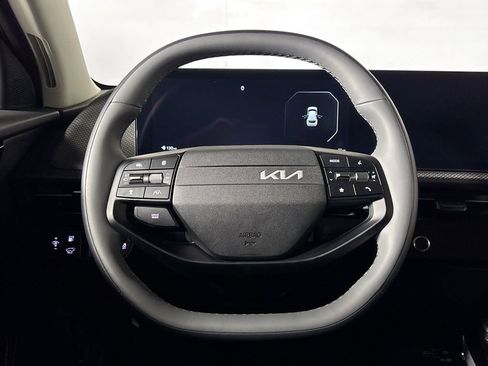 New 2025 Kia EV6 Wind image 13