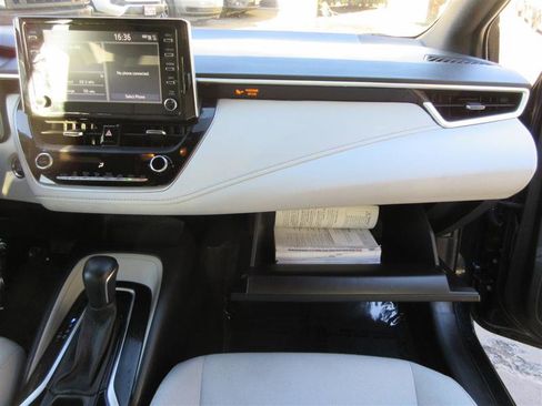 Used 2019 Toyota Corolla SE image 27