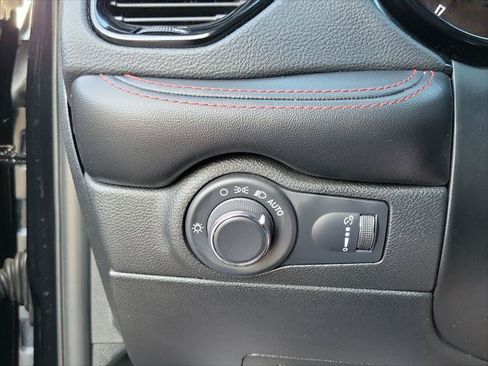 Certified 2024 Dodge Durango GT AWD/4WD image 12