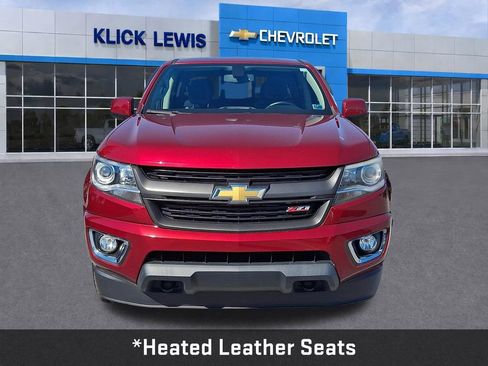 Used 2017 Chevrolet Colorado Z71 AWD/4WD image 2