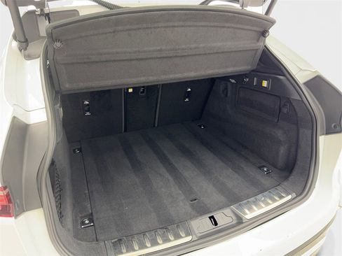 Used 2024 Jaguar F-PACE R-Dynamic S image 77