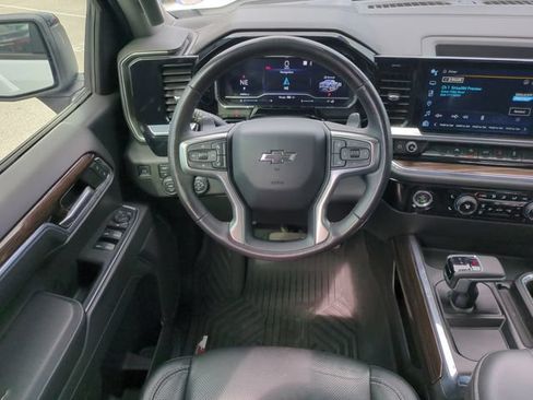 Certified 2023 Chevrolet Silverado 1500 RST AWD/4WD image 18