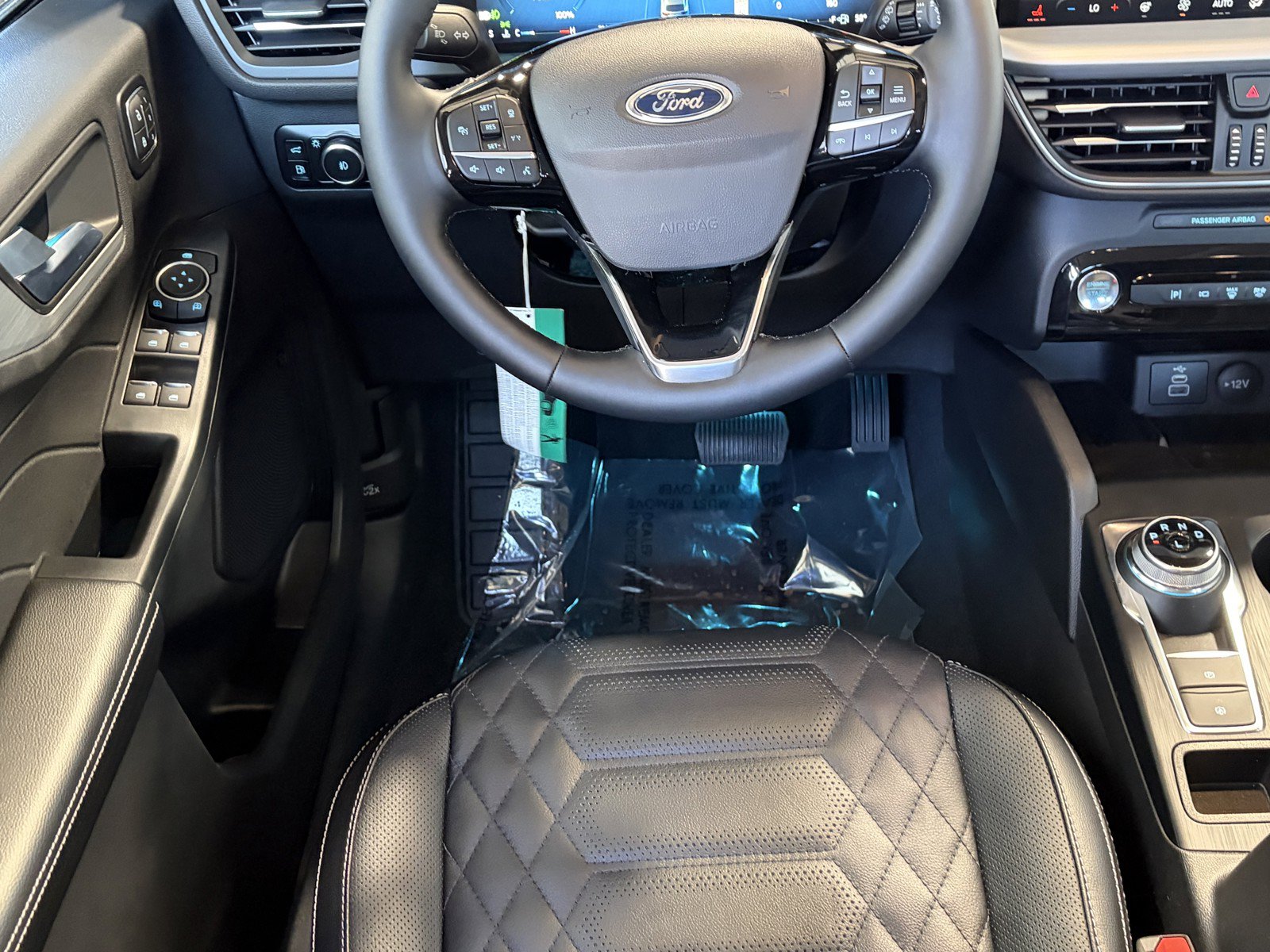 Used 2024 Ford Escape SE w/ PHEV Premium Package FWD image 28