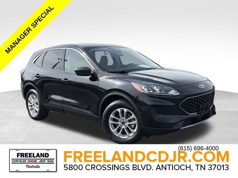 Used 2022 Ford Escape SE AWD/4WD image 1