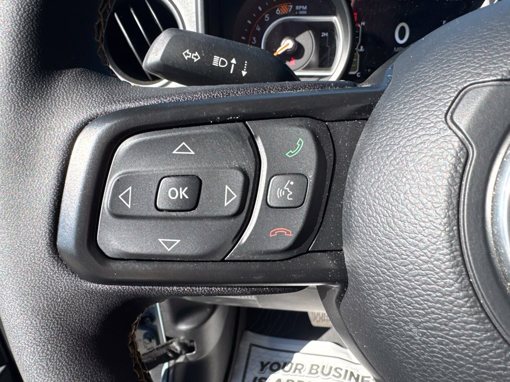 Used 2024 Jeep Wrangler Sport AWD/4WD image 23