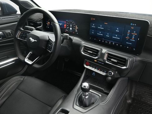 Used 2024 Ford Mustang GT Premium RWD image 13