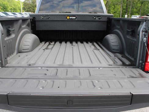 Used 2022 Ford F250 Lariat w/ Tremor Off-Road Package AWD/4WD image 13
