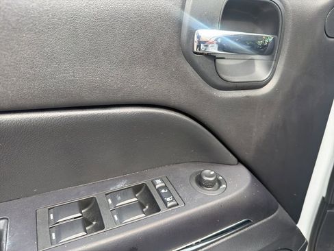 Used 2015 Jeep Patriot Limited w/ Sun/Sound Group image 13