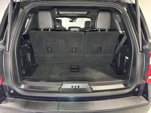 Used 2021 Ford Expedition XLT AWD/4WD image 28