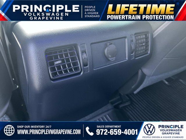 Used 2018 Toyota Tundra SR5 w/ SR5 Upgrade Package RWD image 23