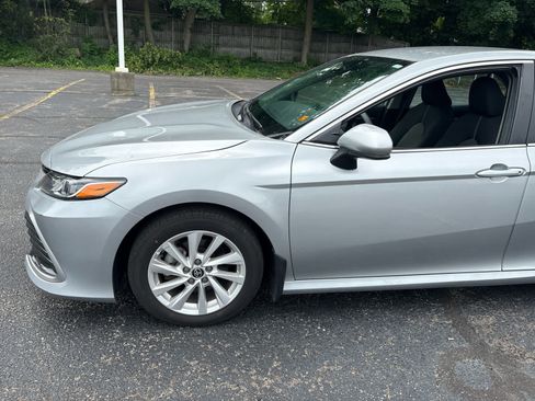 Used 2024 Toyota Camry LE AWD/4WD image 2