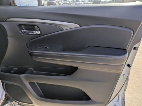 Used 2019 Honda Ridgeline RTL-T image 30