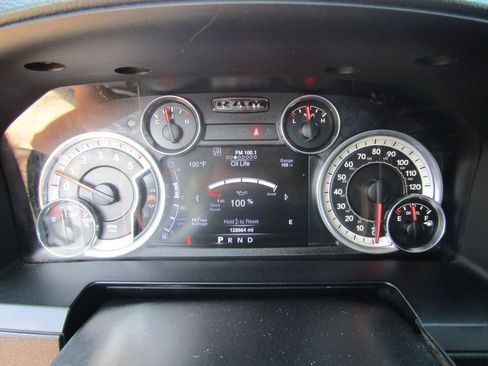 Used 2016 RAM 2500 Laramie image 14