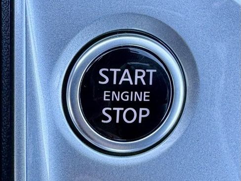 New 2025 Nissan Altima 2.5 SV image 18