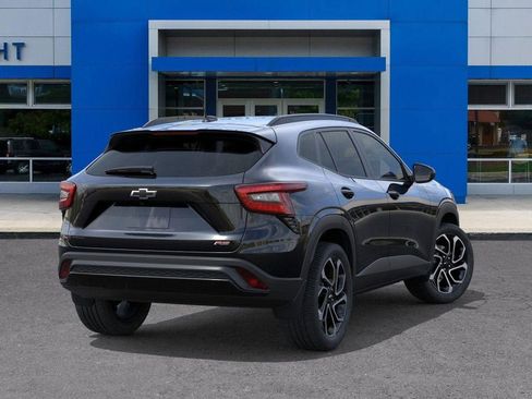 New 2026 Chevrolet Trax RS w/ Driver Confidence Package FWD image 4