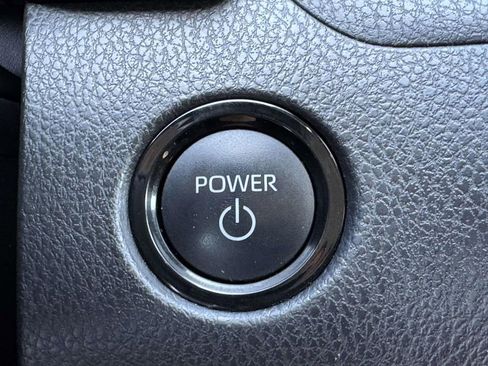 Used 2025 Toyota Camry LE FWD image 9