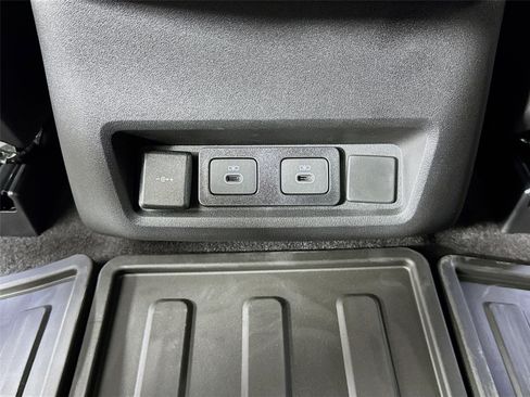 New 2026 Land Rover Discovery Dynamic SE AWD/4WD image 28