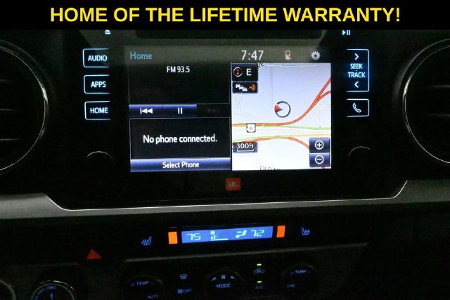 Used 2016 Toyota Tacoma Limited w/ Towing Package AWD/4WD image 21