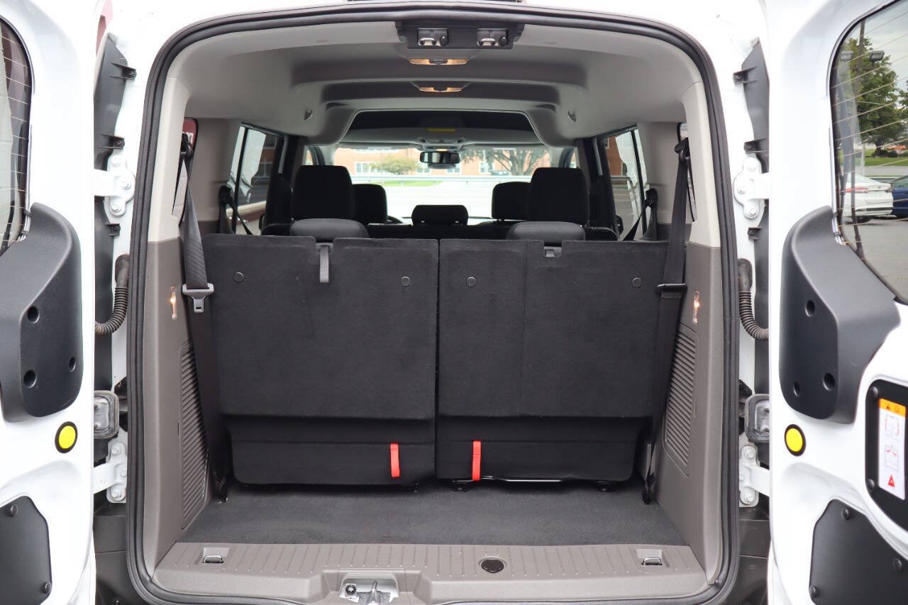 Used 2020 Ford Transit Connect XL FWD image 4