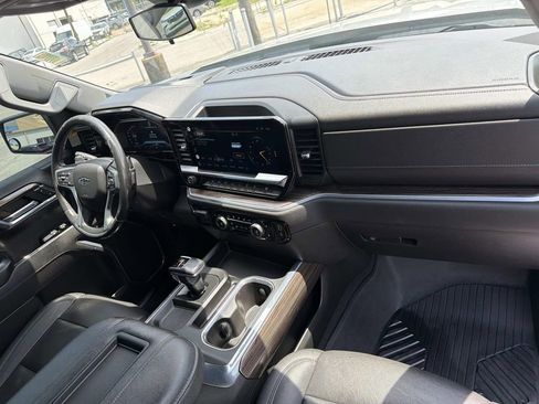 Used 2022 Chevrolet Silverado 1500 RST w/ All Star Edition Plus AWD/4WD image 13