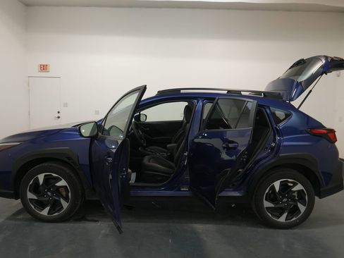 Used 2024 Subaru Crosstrek 2.5i Limited w/ Crosstrek Mirror Package image 25