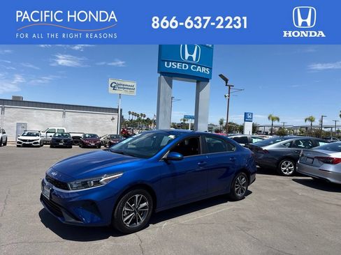 Used 2024 Kia Forte LXS w/ LXS Technology Package FWD image 1