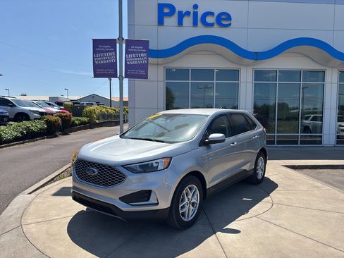 Used 2024 Ford Edge SEL image 1
